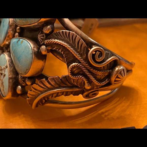 HOST PICK!✨Navajo Naitive American Sterling Silver Turquoise Cuff by Delvin John - Picture 3 of 12